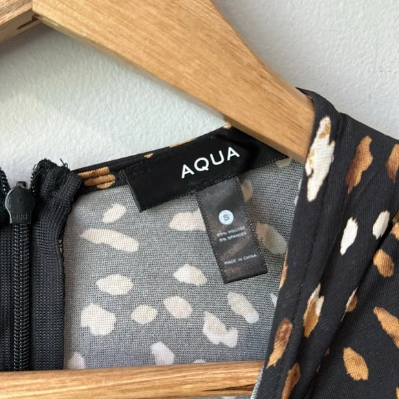 NWT Aqua Animal Print Wrap Long Sleeve Mini Dress S - Picture 4 of 11